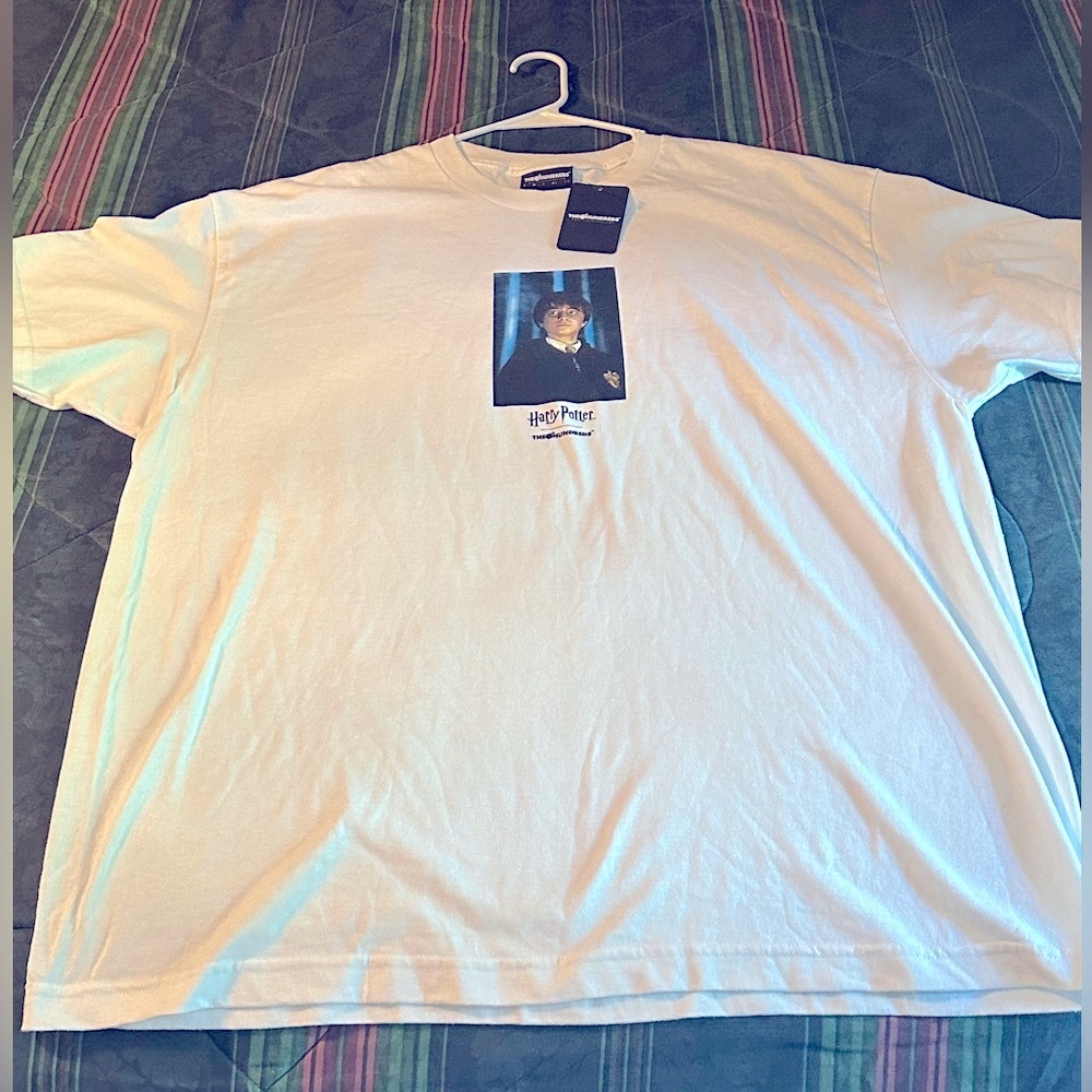 Harry Potter and The Hundreds T- shirt Men XXL White. Daniel Radcliffe Photo